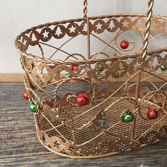 Small oval Christmas basket with handle gift basket décor decoration Xmas - Picture 2 of 5